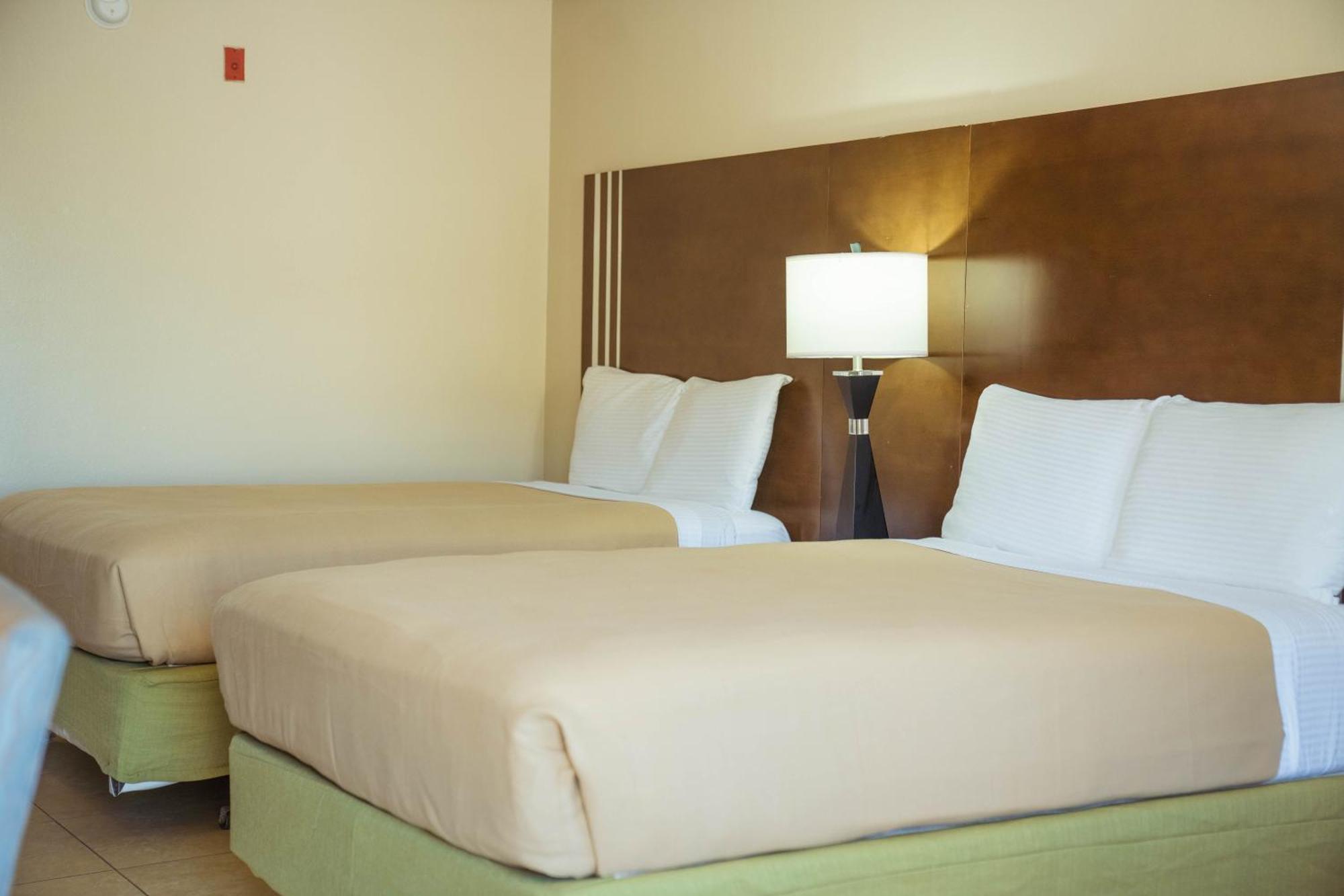 Citrus Ridge Serena Inn מראה חיצוני תמונה